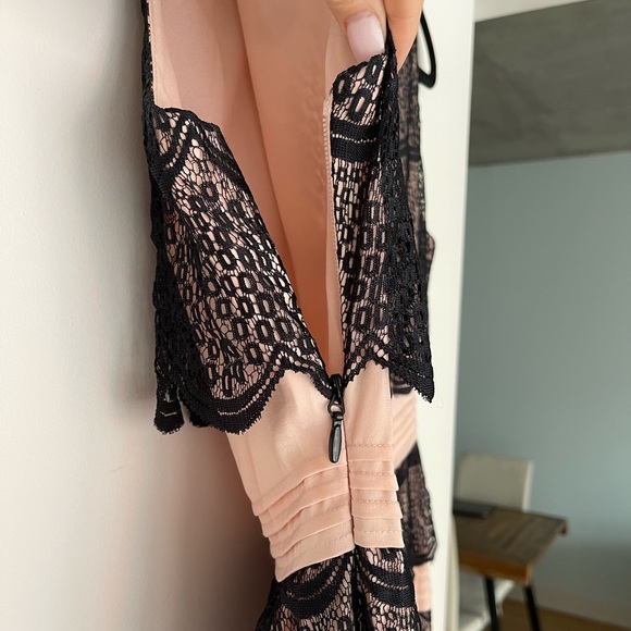 BCBG - blush dress with black lace - Picture 4 of 5